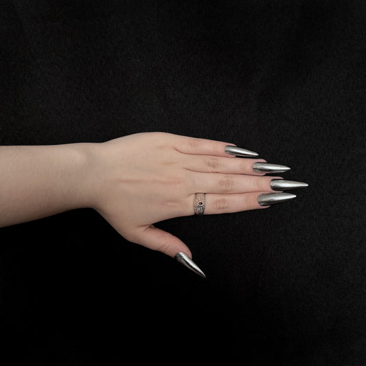 Single Spike Ring - Size Q