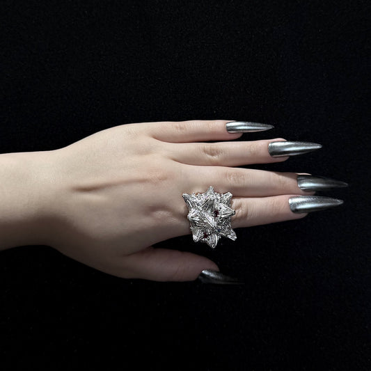 White Cluster Ring - Size R