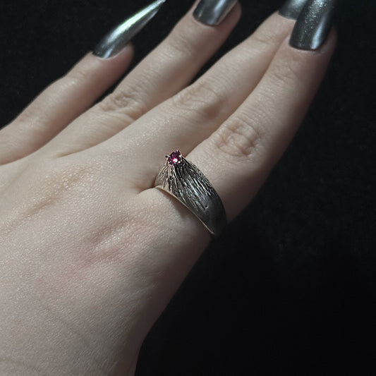 Single Spike Ring - Size Q