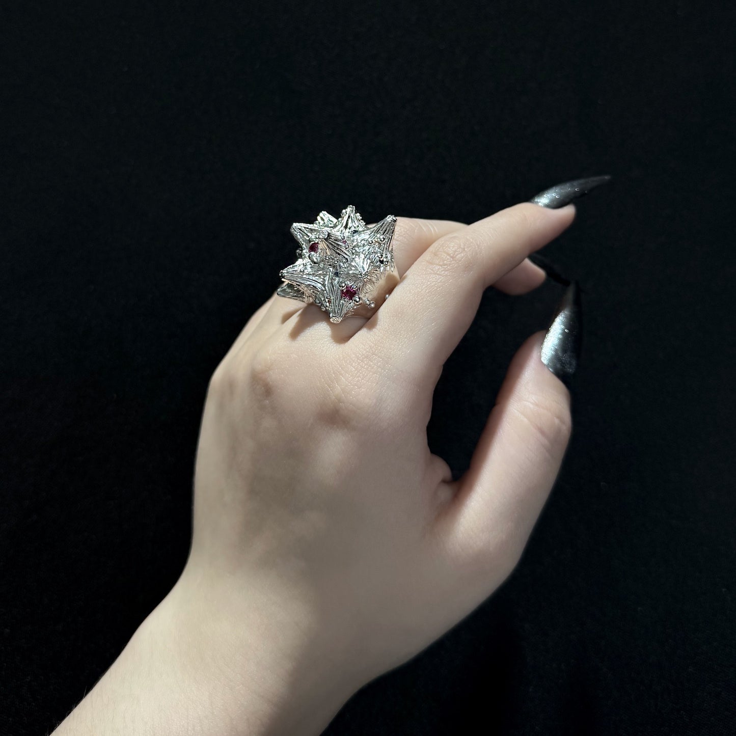 White Cluster Ring - Size R